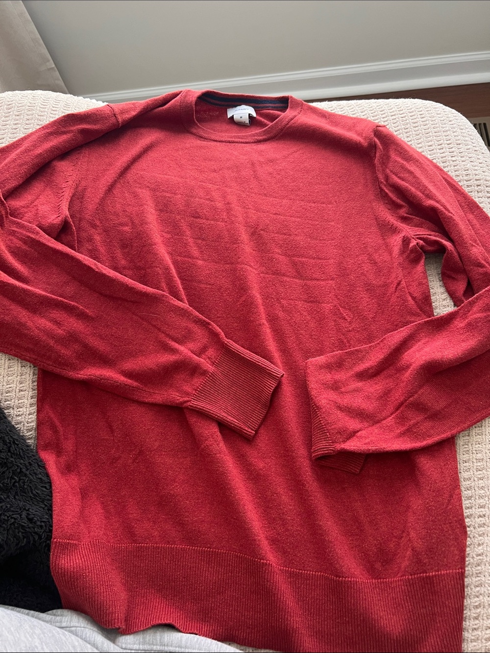 Old Navy Men's Red Crewneck Sweater